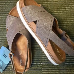 TOMS Marisa sandals size 8.5 dusty gold